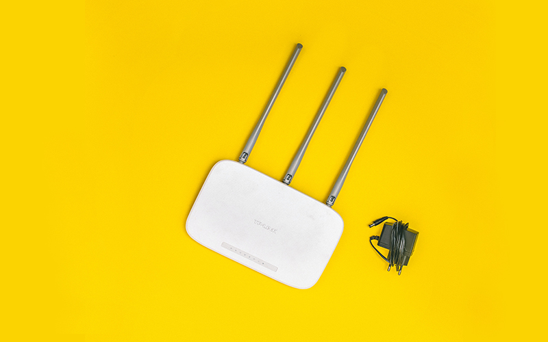 Struggling to Get a Stronger WiFi Signal? Try these 8 Tips